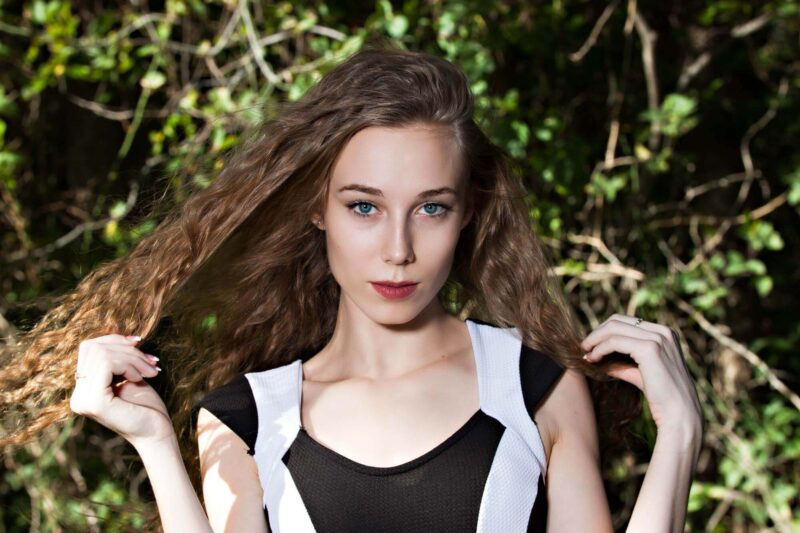fashion-shoot-black-white-dress