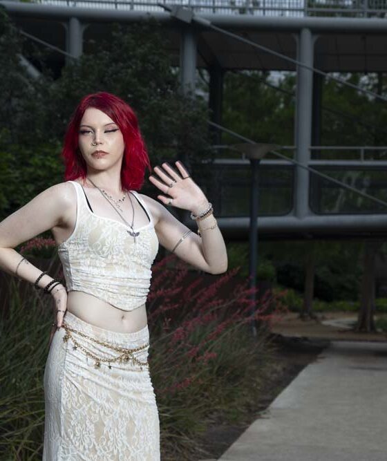 crypt1cal-cl0v3r-lifestyle-shoot-botanical-garden-oklahoma-city-ok