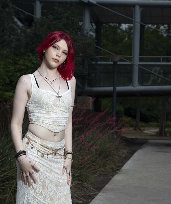 crypt1cal-cl0v3r-lifestyle-shoot-botanical-garden-oklahoma-city-ok