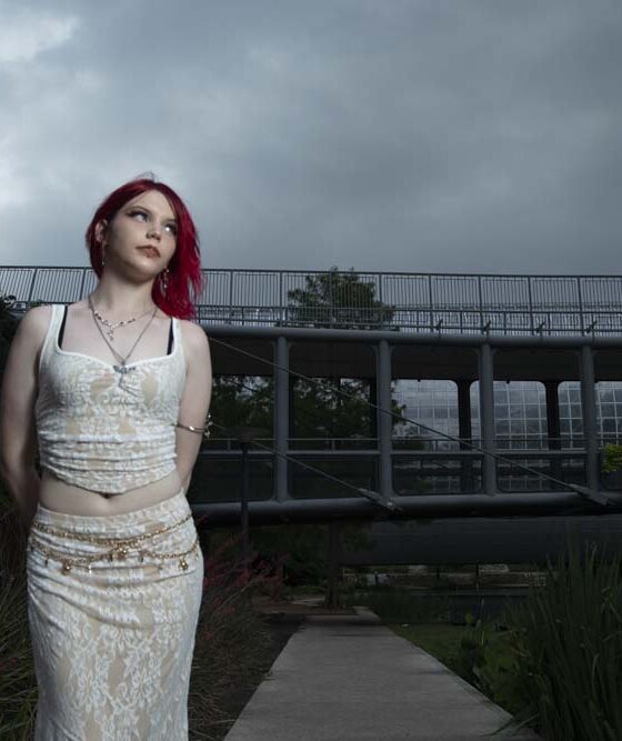 crypt1cal-cl0v3r-lifestyle-shoot-botanical-garden-oklahoma-city-ok