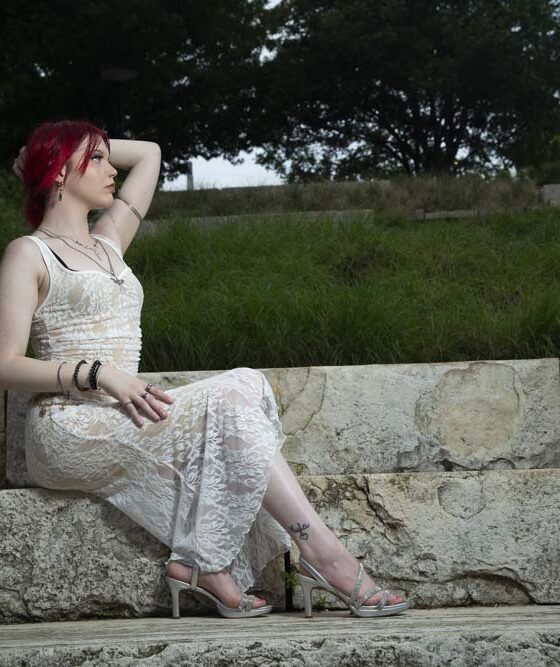 crypt1cal-cl0v3r-lifestyle-shoot-botanical-garden-oklahoma-city-ok
