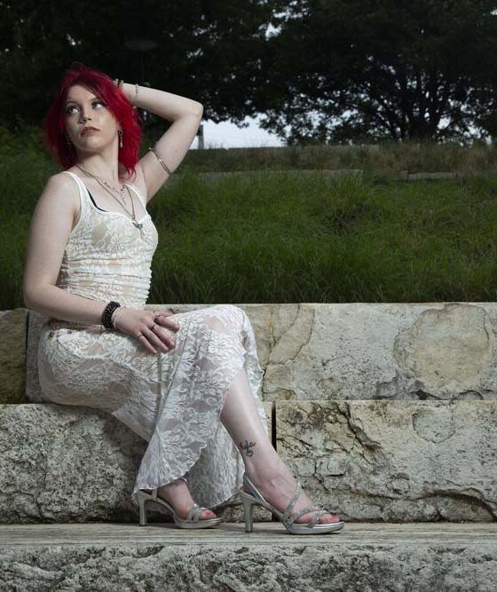 crypt1cal-cl0v3r-lifestyle-shoot-botanical-garden-oklahoma-city-ok