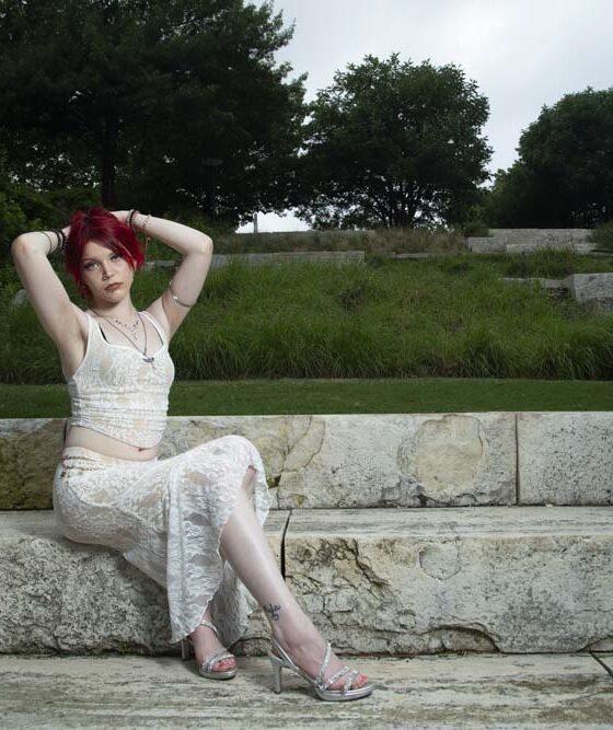 crypt1cal-cl0v3r-lifestyle-shoot-botanical-garden-oklahoma-city-ok
