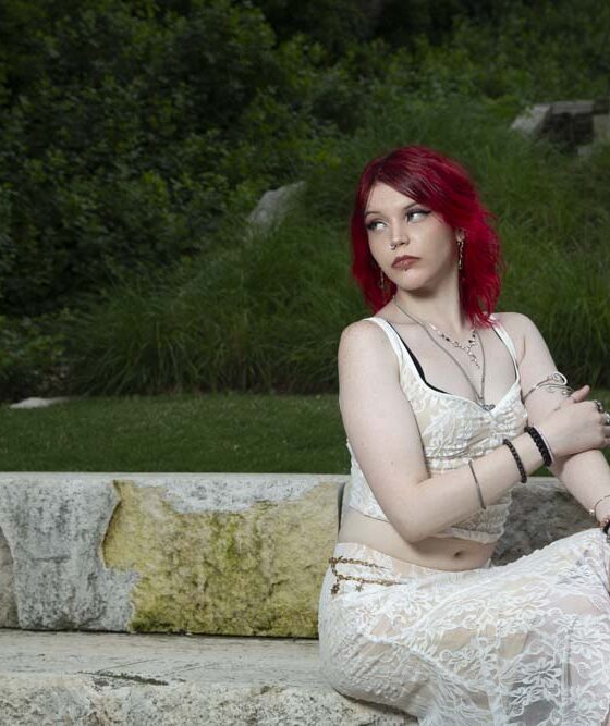 crypt1cal-cl0v3r-lifestyle-shoot-botanical-garden-oklahoma-city-ok