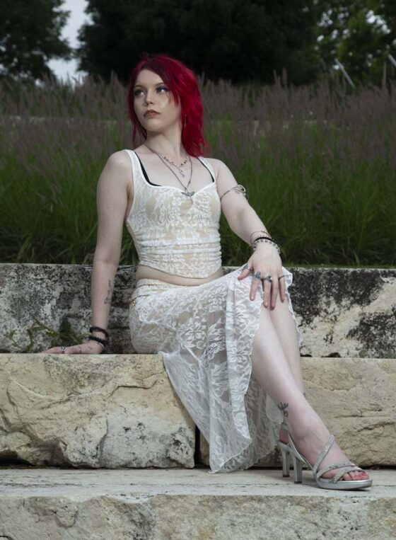 crypt1cal-cl0v3r-lifestyle-shoot-botanical-garden-oklahoma-city-ok
