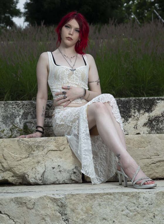 crypt1cal-cl0v3r-lifestyle-shoot-botanical-garden-oklahoma-city-ok