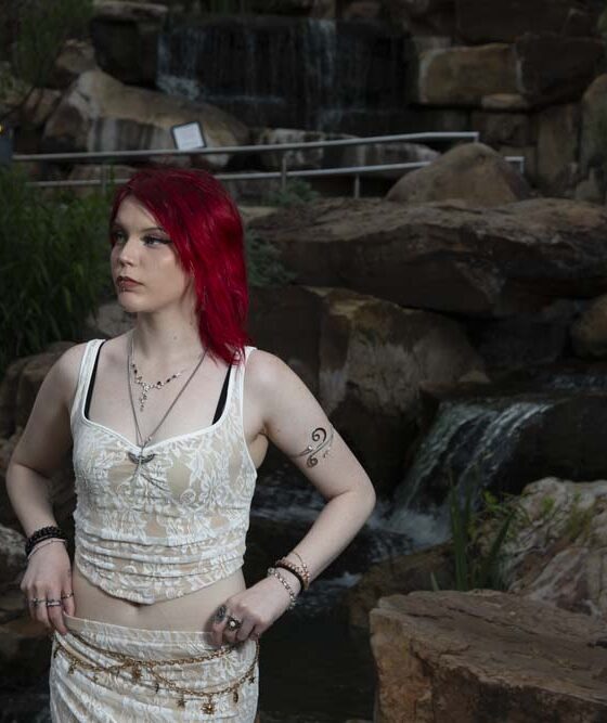 crypt1cal-cl0v3r-lifestyle-shoot-botanical-garden-oklahoma-city-ok