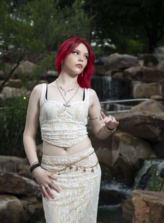 crypt1cal-cl0v3r-lifestyle-shoot-botanical-garden-oklahoma-city-ok