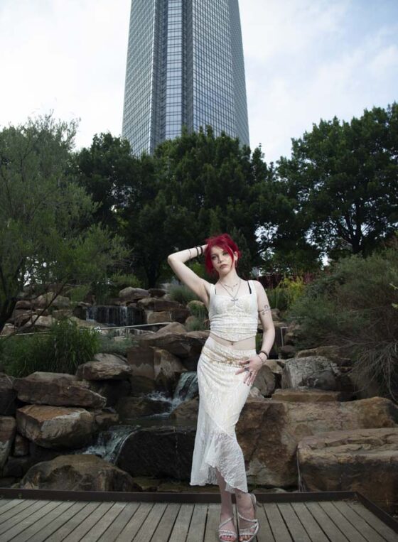 crypt1cal-cl0v3r-lifestyle-shoot-botanical-garden-oklahoma-city-ok