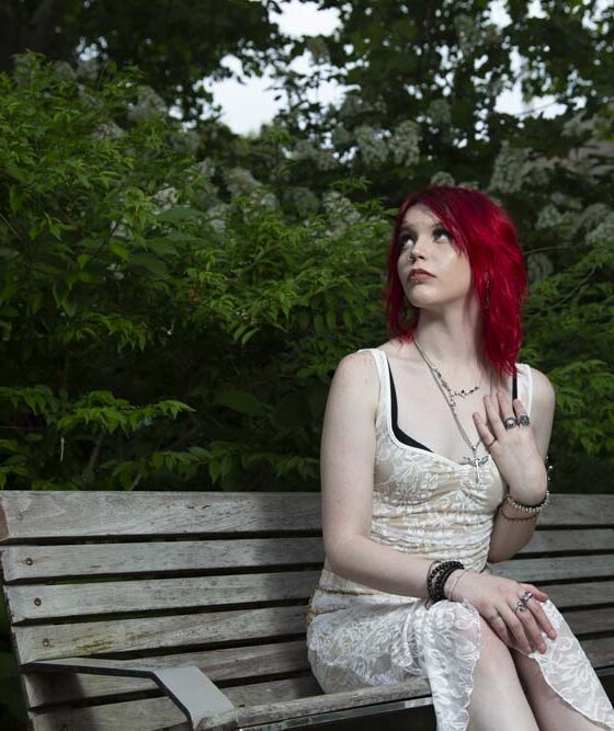crypt1cal-cl0v3r-lifestyle-shoot-botanical-garden-oklahoma-city-ok