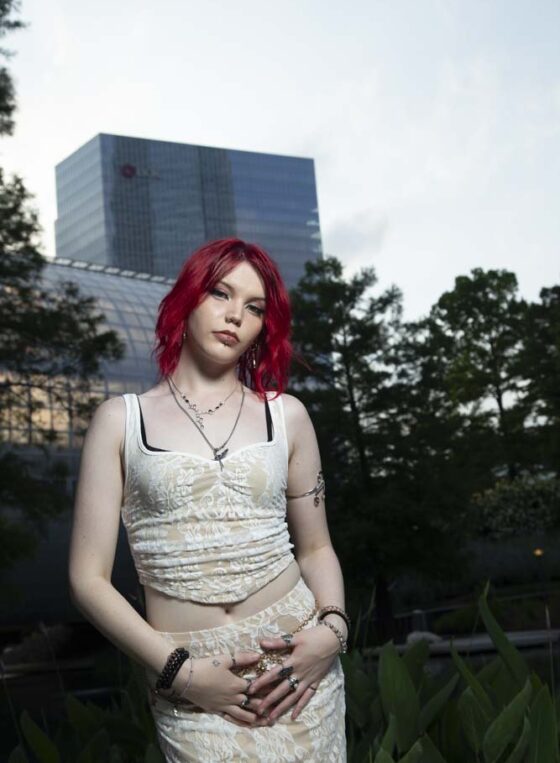 crypt1cal-cl0v3r-lifestyle-shoot-botanical-garden-oklahoma-city-ok