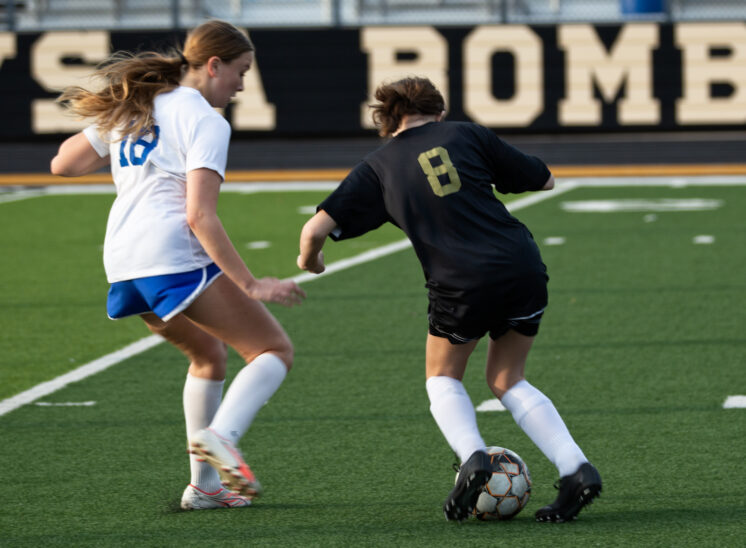 Midwest City vs Deer Creek Girls Soccer team Rose Field